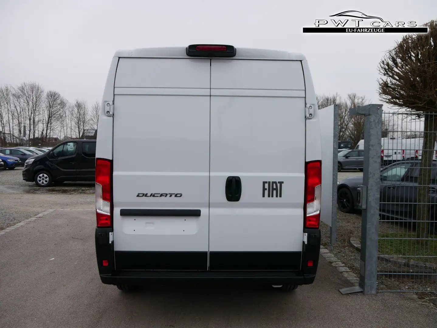 Fiat Ducato L3H2 L3(5998 mm)H2(2524 mm) *3-SITZER*PDC HI.*T... Weiß - 2
