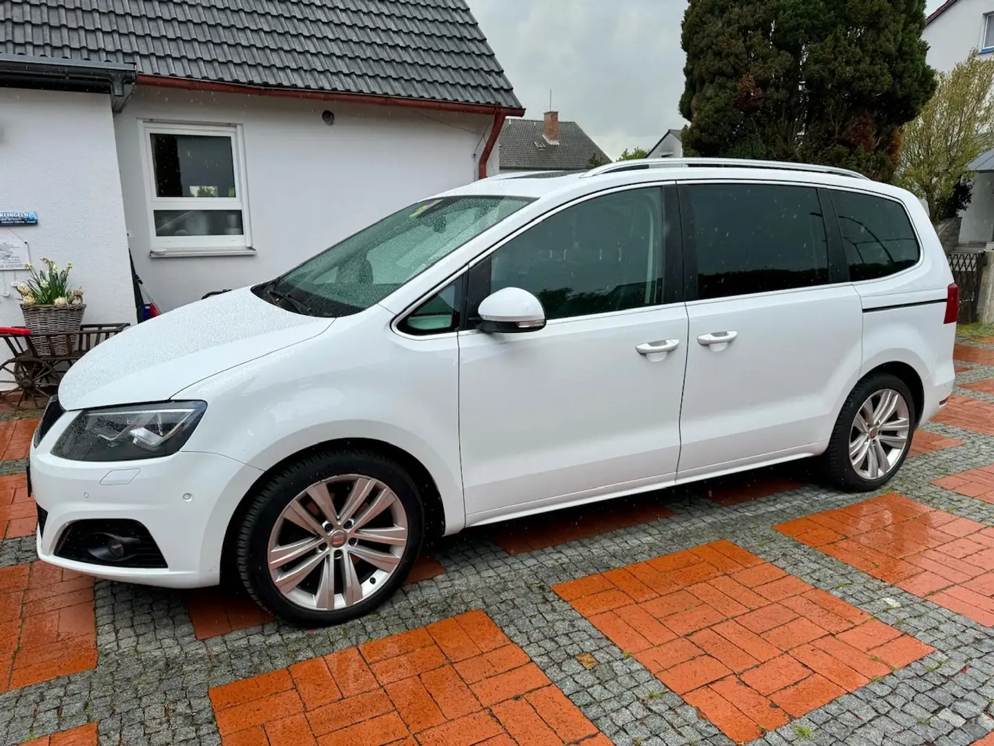 SEAT Alhambra 2.0 TDI Allrad Kids AHK Top Zustand Blanc - 2