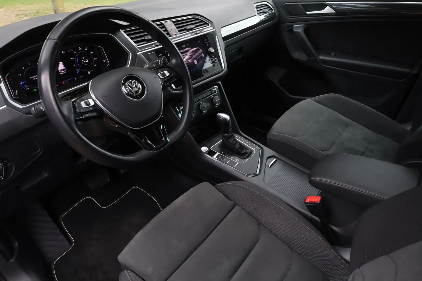 Volkswagen Tiguan 1.5 TSI ACT Highline Business R DSG. | 3x R-Line | White - 2
