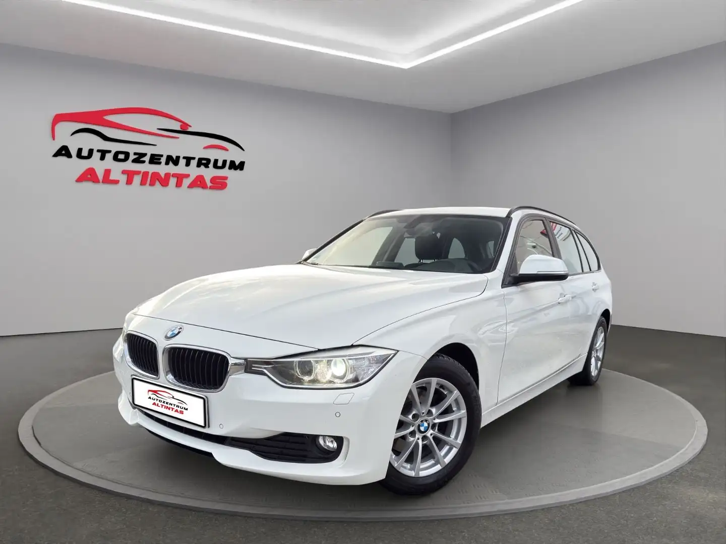 BMW 318 d Touring*KLIMA*NAVI*XEN*PDC*6-GANG*TÜV NEU* Weiß - 2