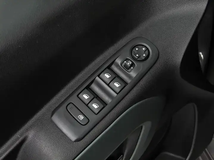 Citroën Berlingo Talla M BlueHDi 1.5 S&S 6v Shine 2023, foto 13