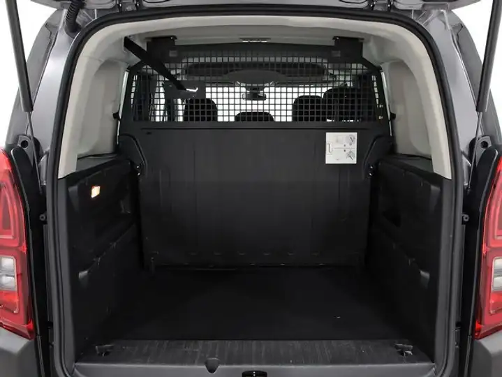 Citroën Berlingo Talla M BlueHDi 1.5 S&S 6v Shine 2023, foto 10