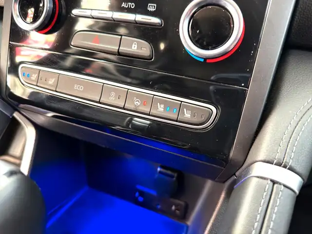 Renault Koleos view 13