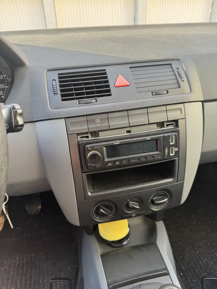 Skoda Fabia 1.4 16V Classic, foto 12