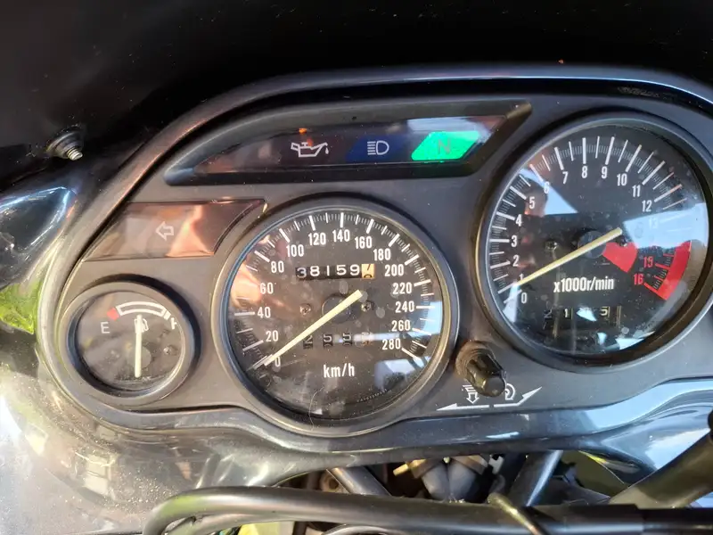 Kawasaki ZZR 600 - foto 7