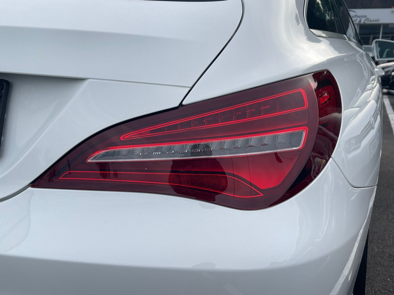 Mercedes-Benz CLA 180 7G-DCT Urban LED COMAND AHK CarPlay — photo 8