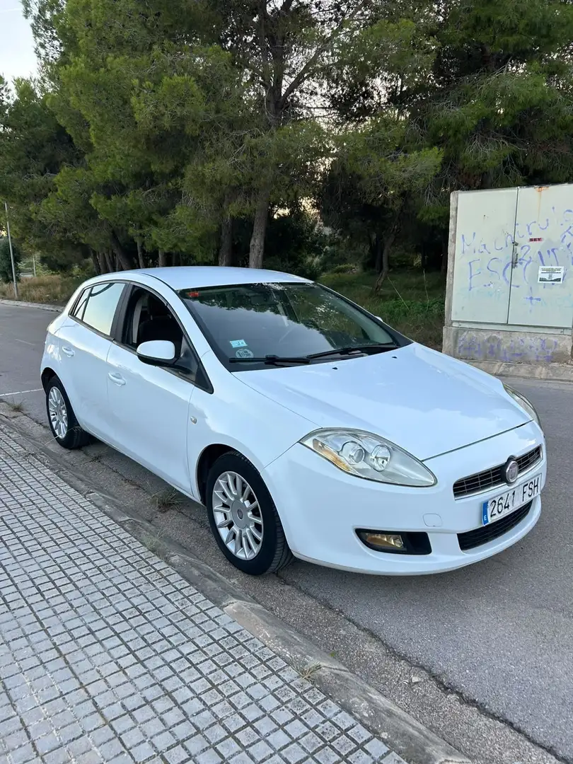 Fiat Bravo 1.9Mjt Dynamic 120 - 1