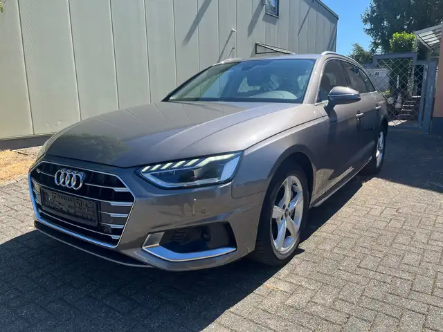 Audi A4 main image
