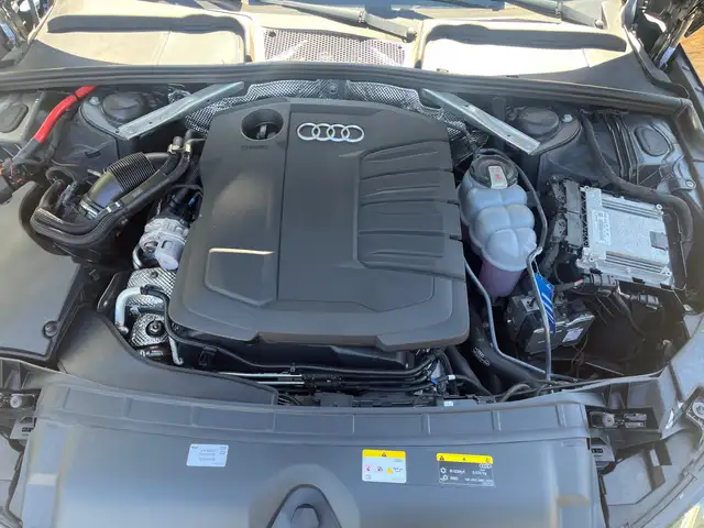 Audi A4 view 15