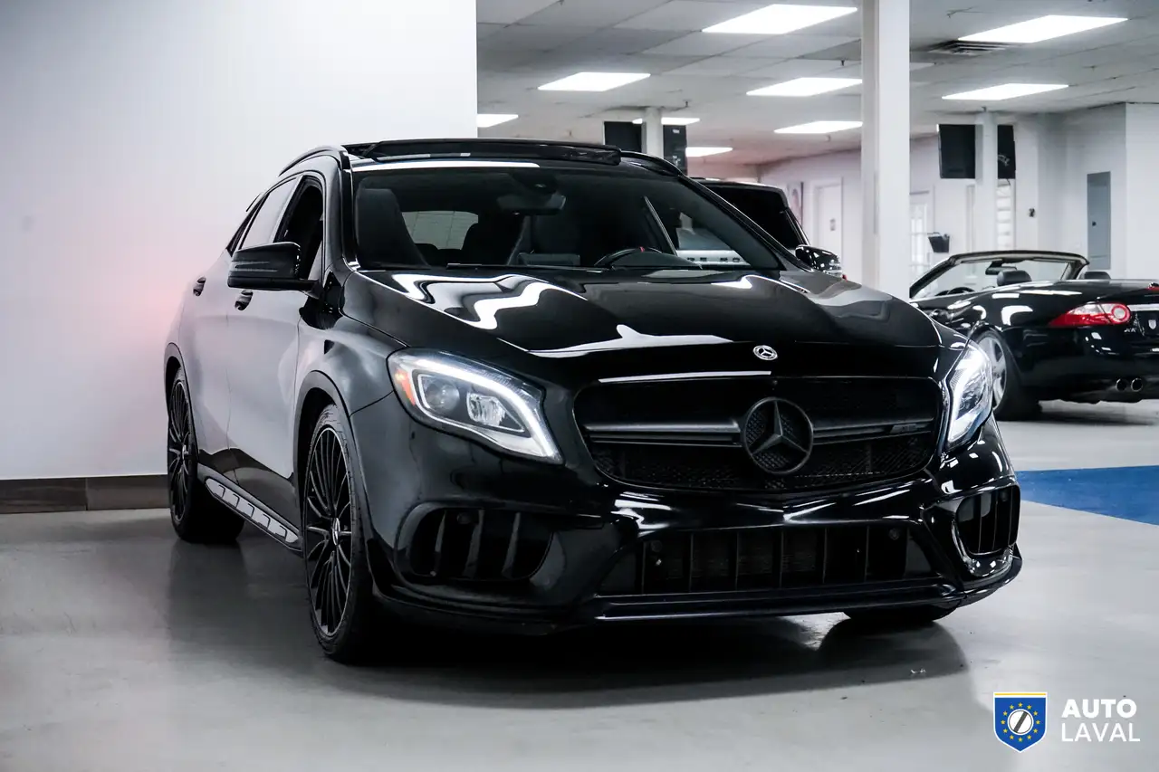 Mercedes-Benz GLA снимка Mercedes-Benz GLA