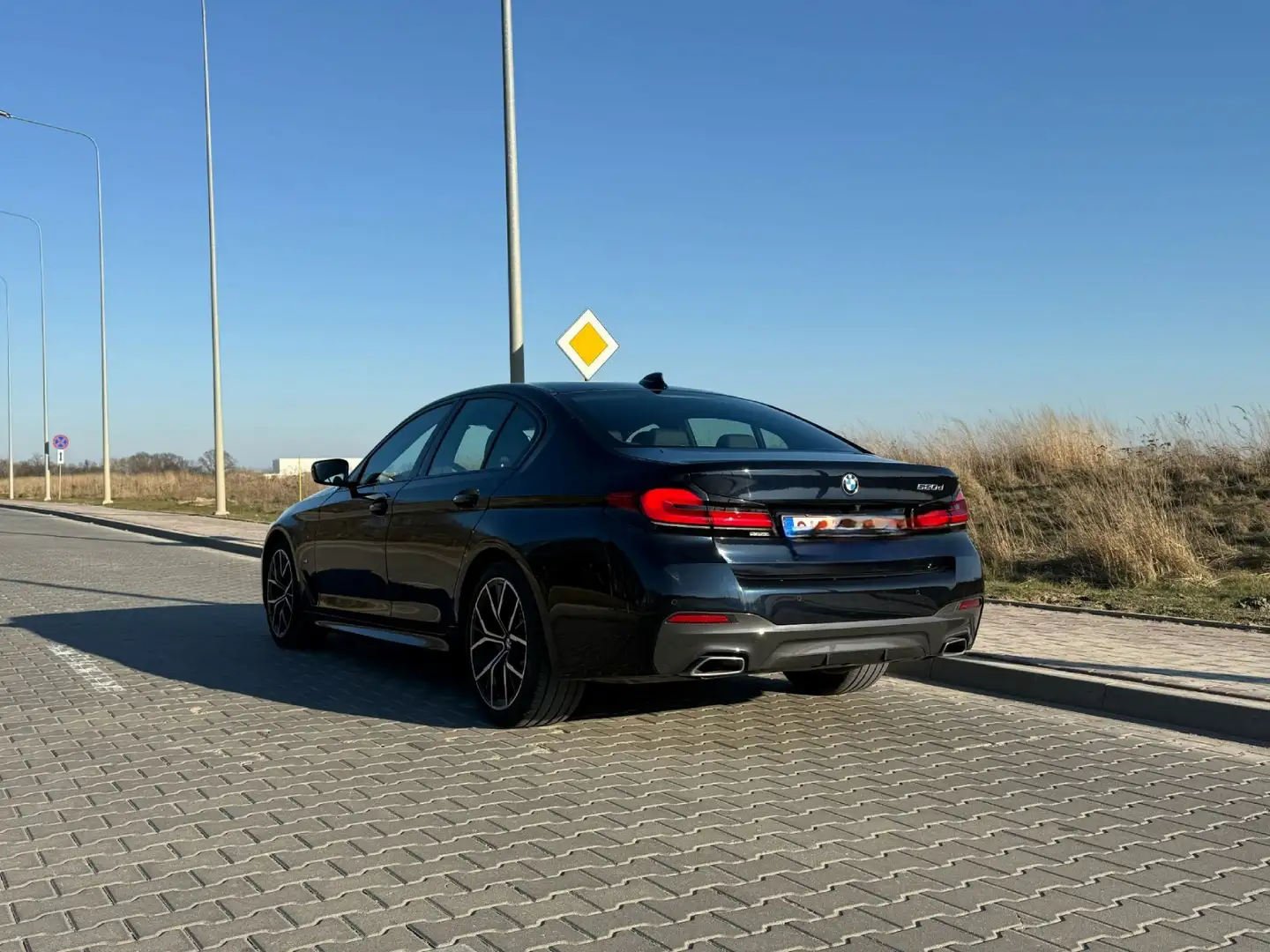 BMW 520 520d Aut. Luxury Line - 2