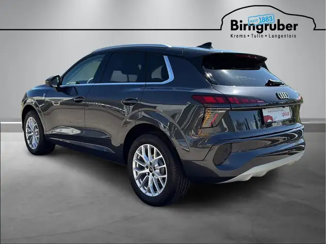 Audi Q3 TDI 110 kW  intense Ansicht 5