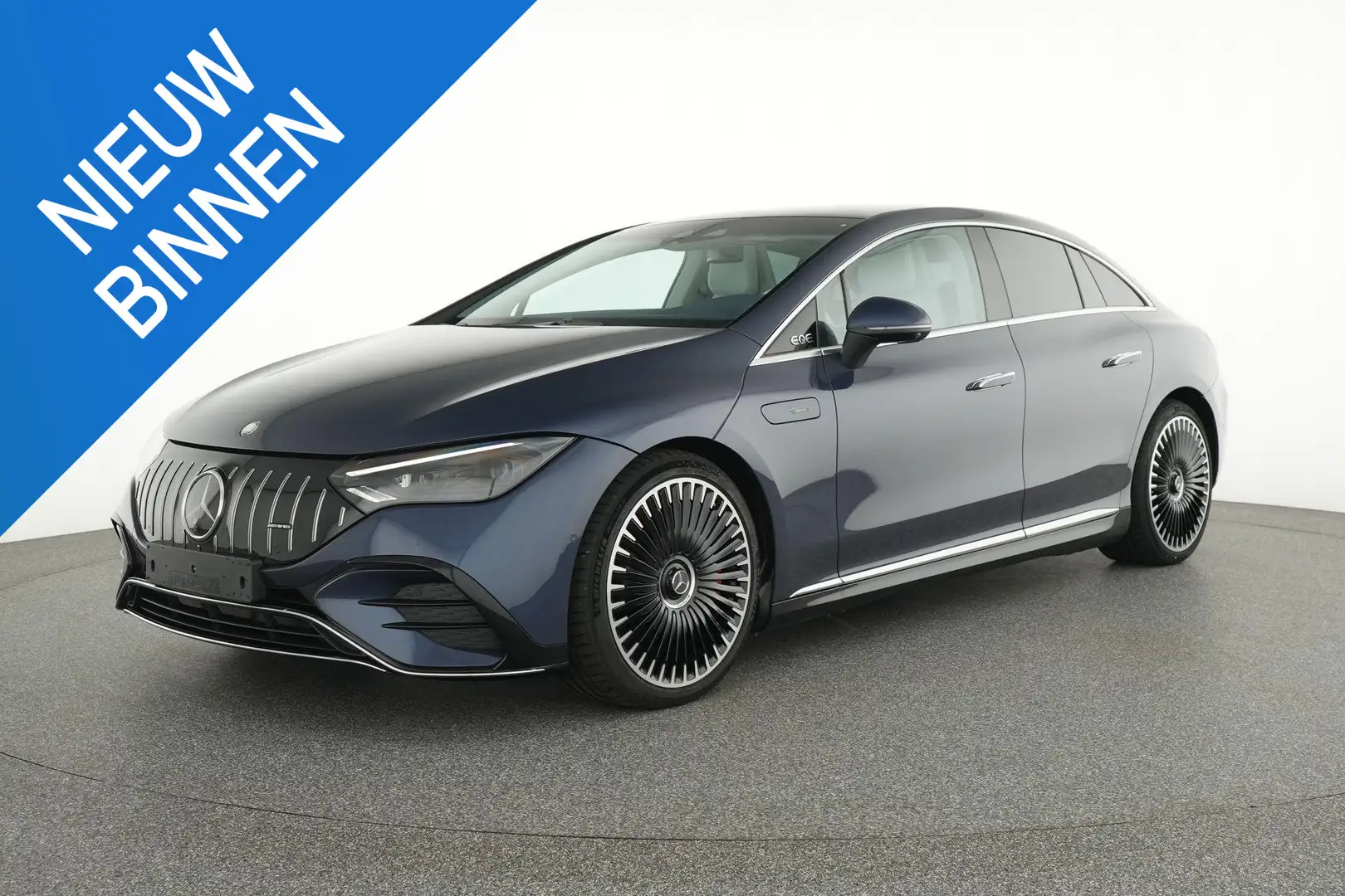 Mercedes-Benz EQE 53 4MATIC+ EQE 53 Mercedes-AMG 4MATIC Blauw - 1