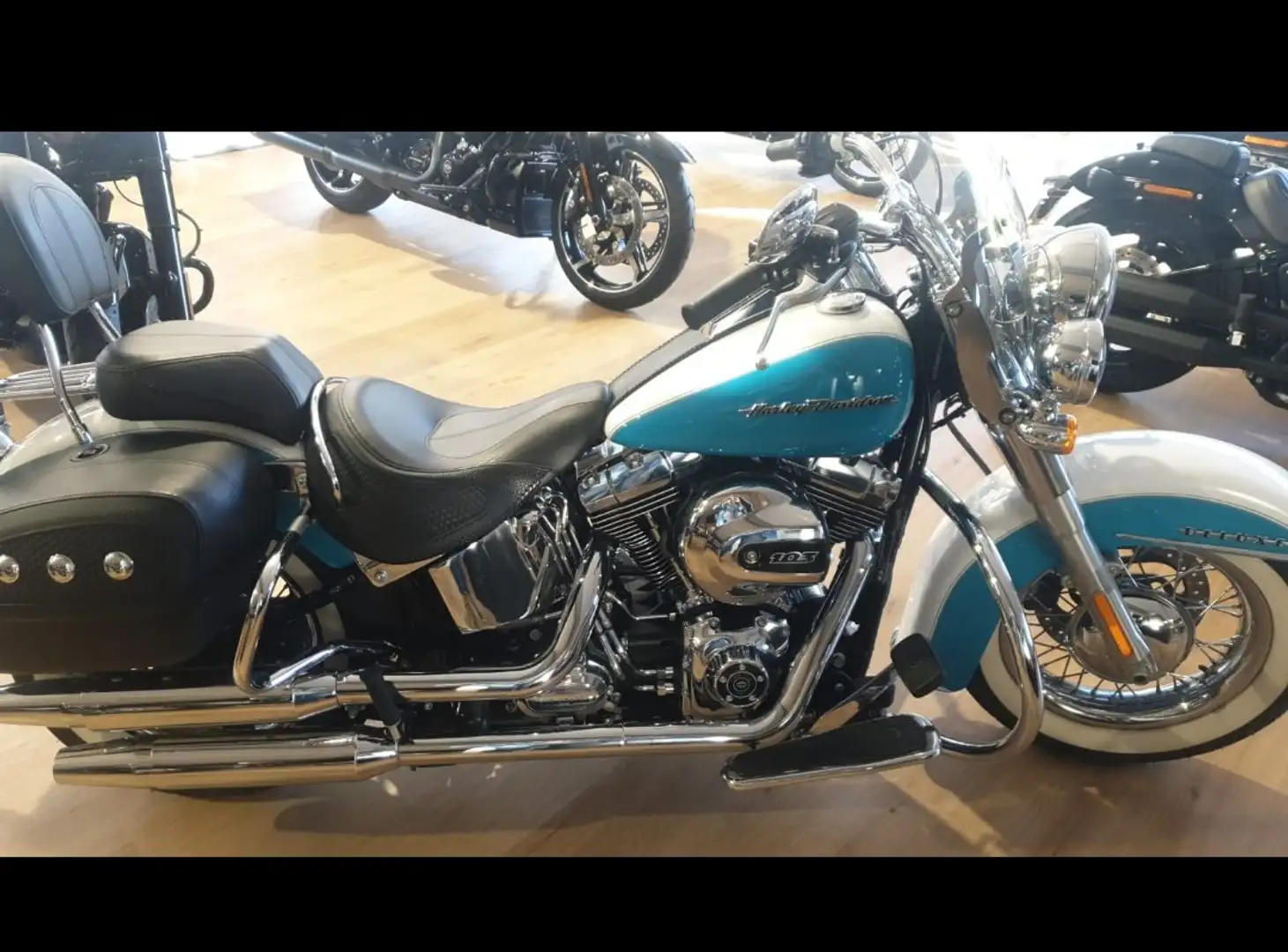 Harley-Davidson Deluxe 103 Bianco - 2