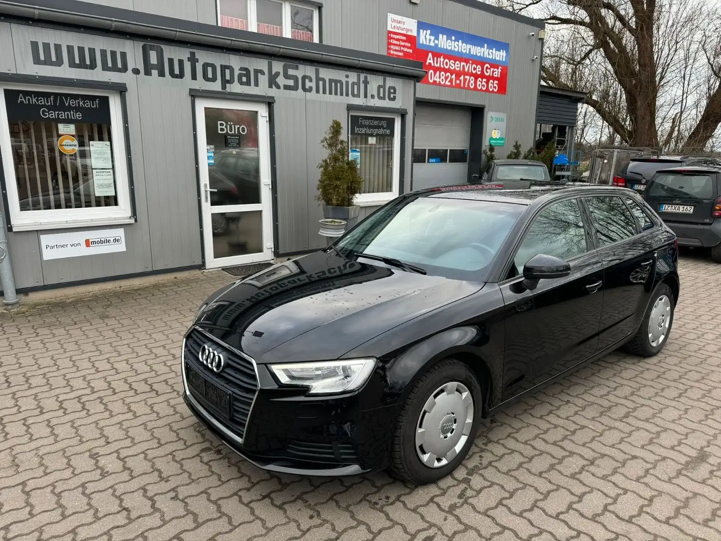 Audi A3 Sportback 5-TRG°XENON°SZHG°PDC°MFLR°TÜV NEU! Schwarz - 1