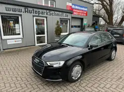 Audi A3 Sportback 5 TRG°XENON°SZHG°PDC°MFLR°TÜV NEU!