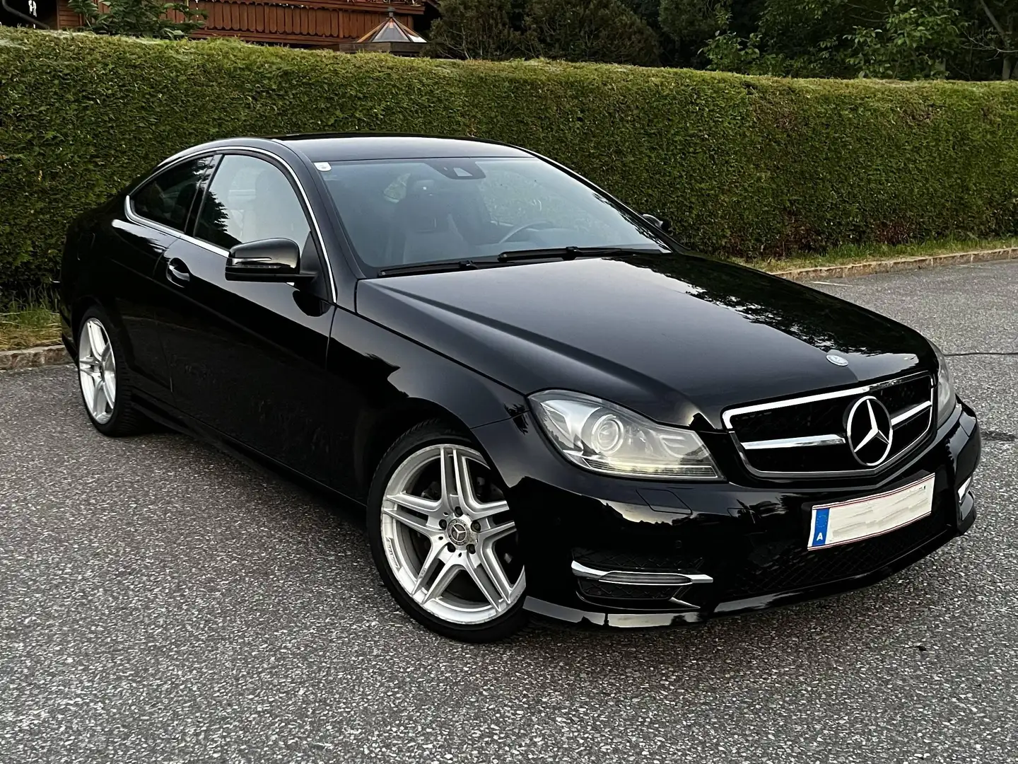 Mercedes-Benz C 250 C 250 CDI Sport BlueEfficiency Coupe Aut. Sport Schwarz - 1