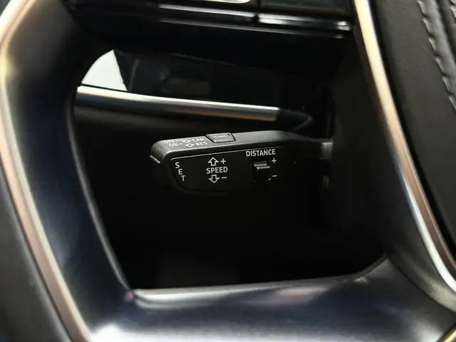 Audi A8 view 15