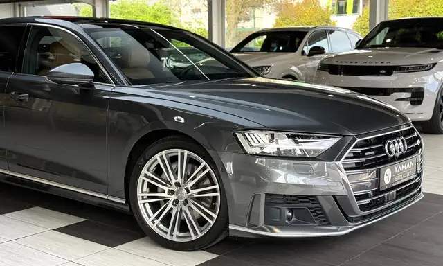 Audi A8 view 5