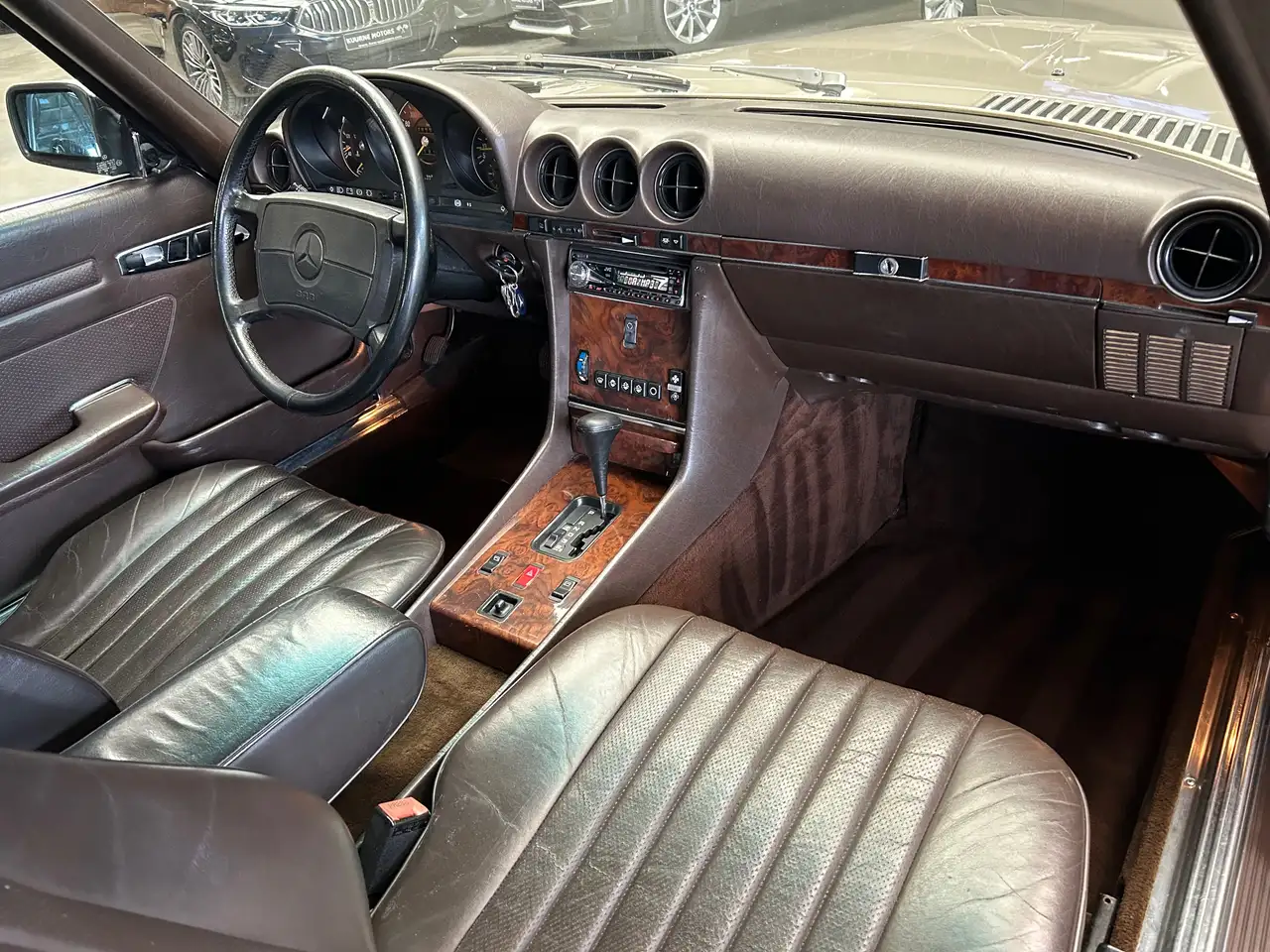 Mercedes-Benz 500 SL *ORIGINEEL EUROPEES* Oldtimer Prachtige staat, foto 10