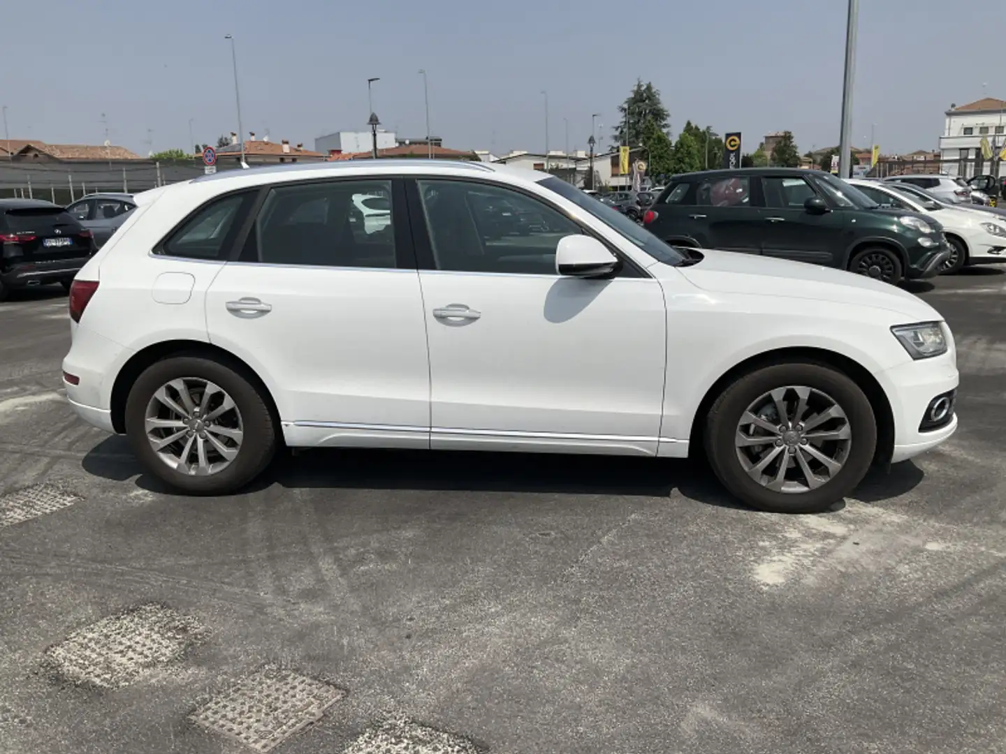 Audi Q5 2.0 TDI 150 CV clean diesel Business Bianco - 2