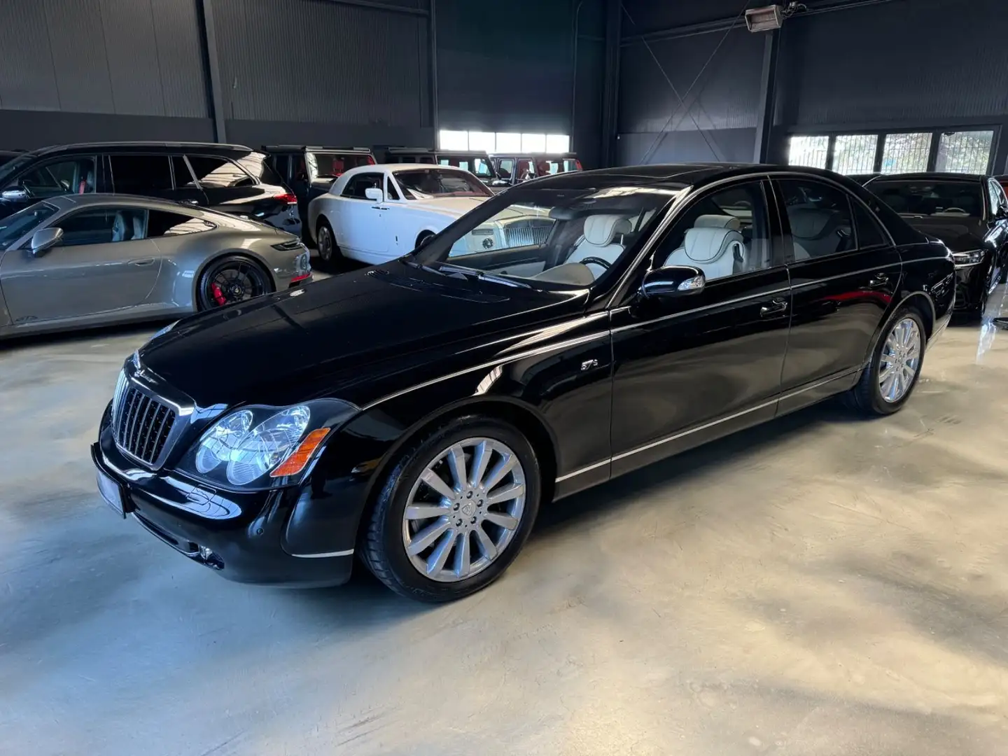 Maybach 57 S DEUTSCHES FAHRZEUG/EXCLUSIV/SOLARMODUL/TOP Negro - 1