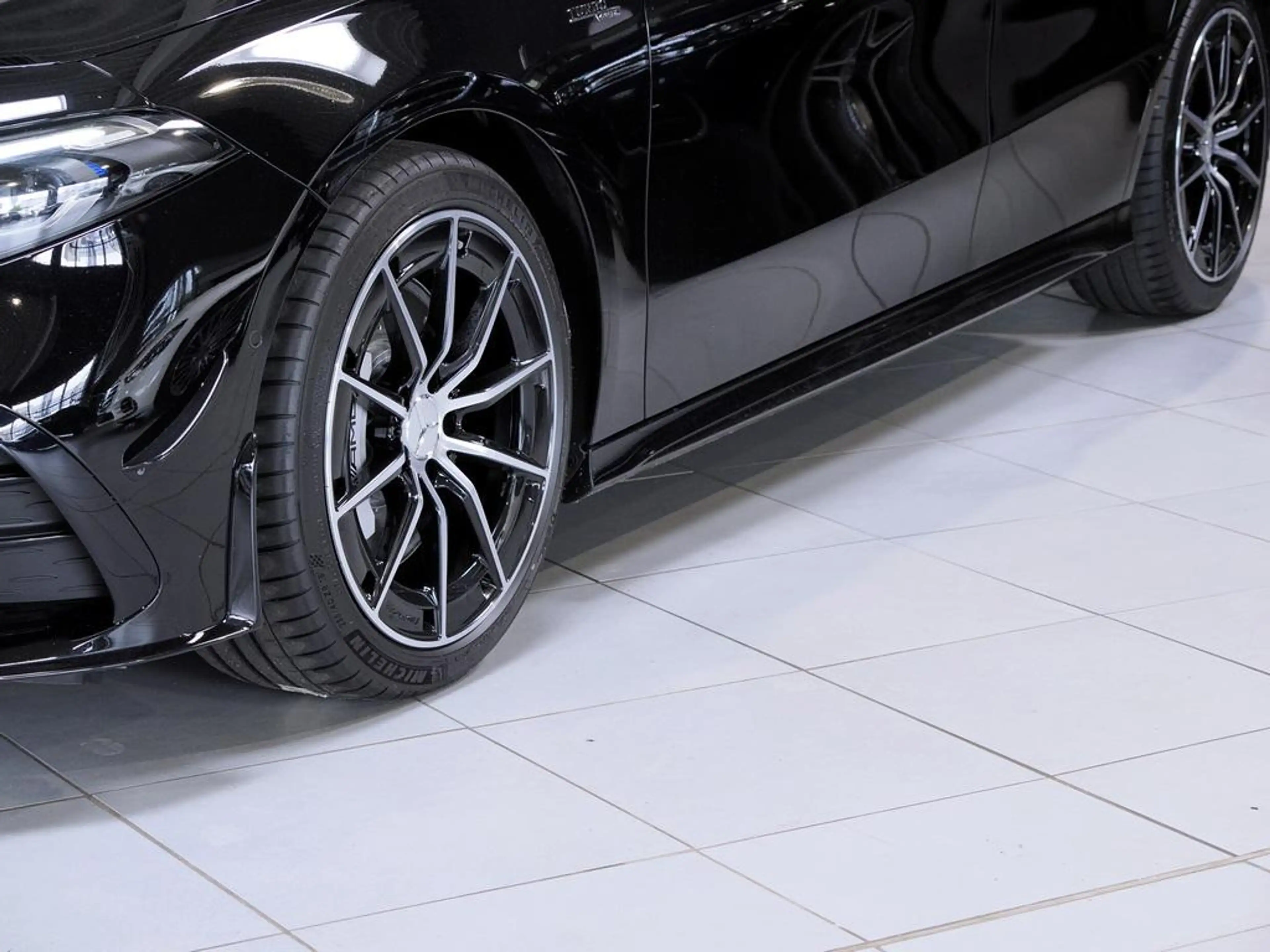 Mercedes-Benz A 35 AMG 4M AUT Fernlichtass. Kam. KeyLess LED — photo 6