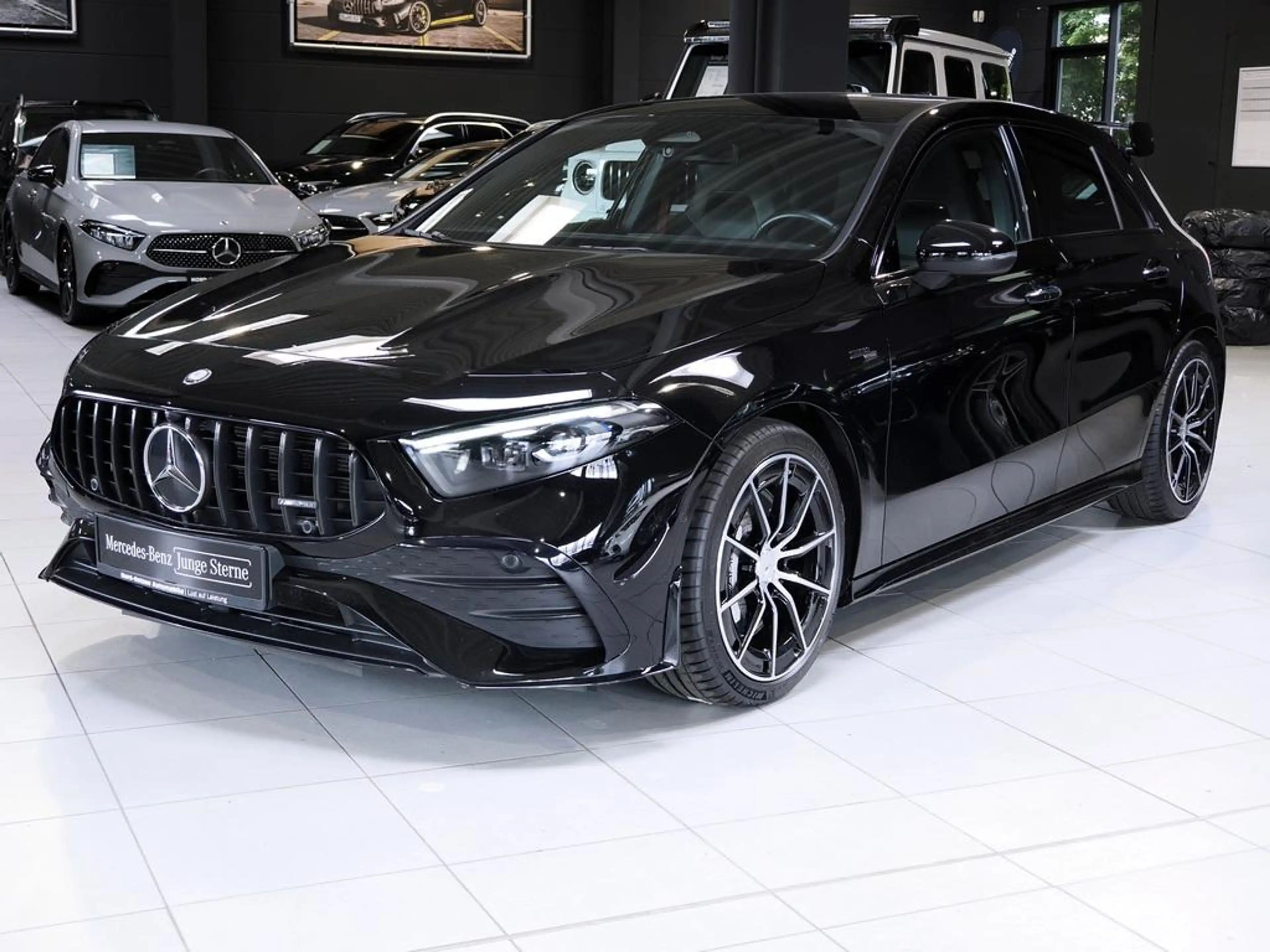 Mercedes-Benz A 35 AMG 4M AUT Fernlichtass. Kam. KeyLess LED — photo 7
