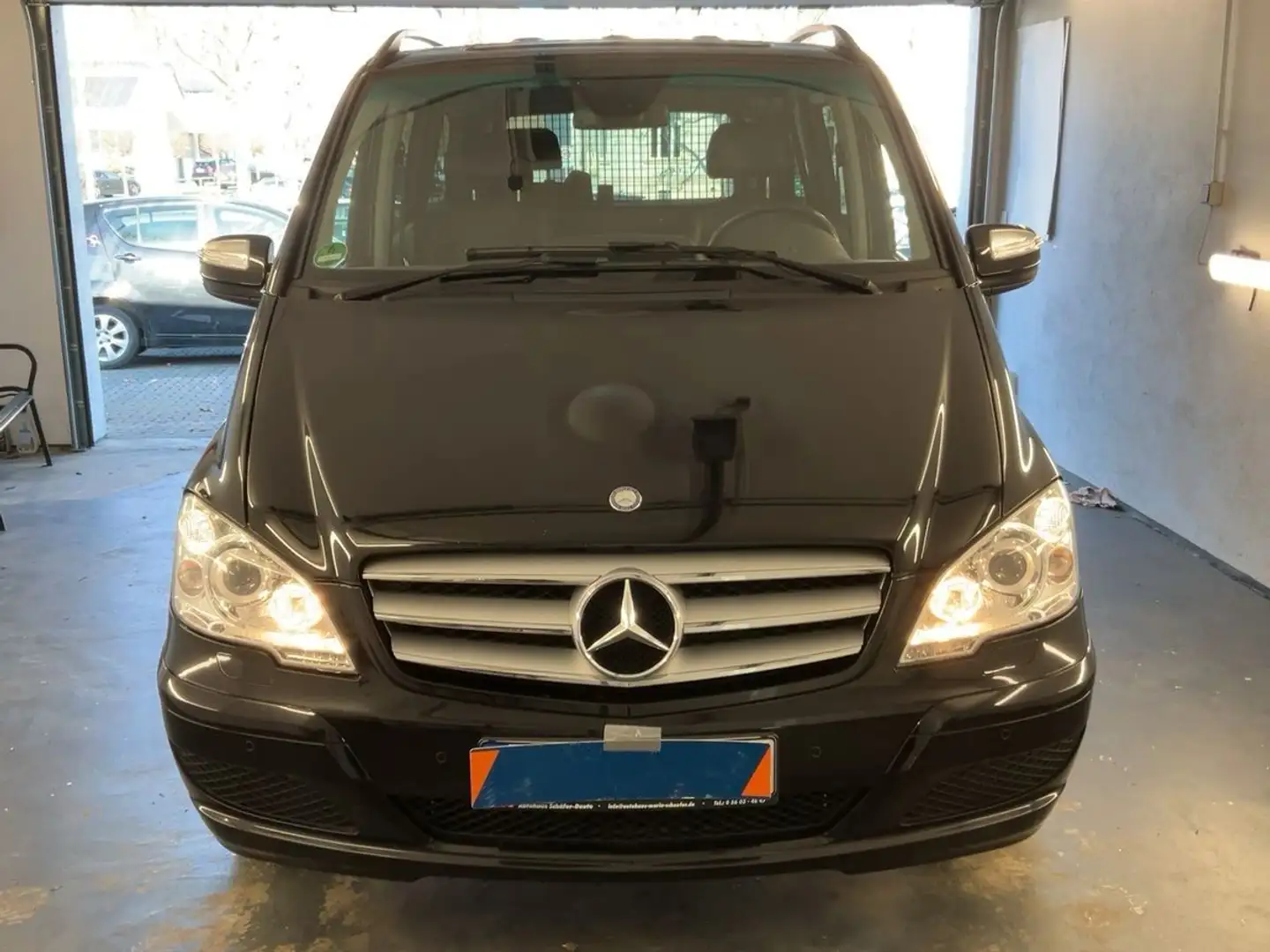 Mercedes-Benz Viano 3.0 CDI lang 6Sitze STHZ*SHZ*NAV*AHK*PAN* Negro - 2