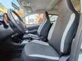 Toyota Aygo 1.0 VVT-i x-play x-shift Weiß - thumbnail 10