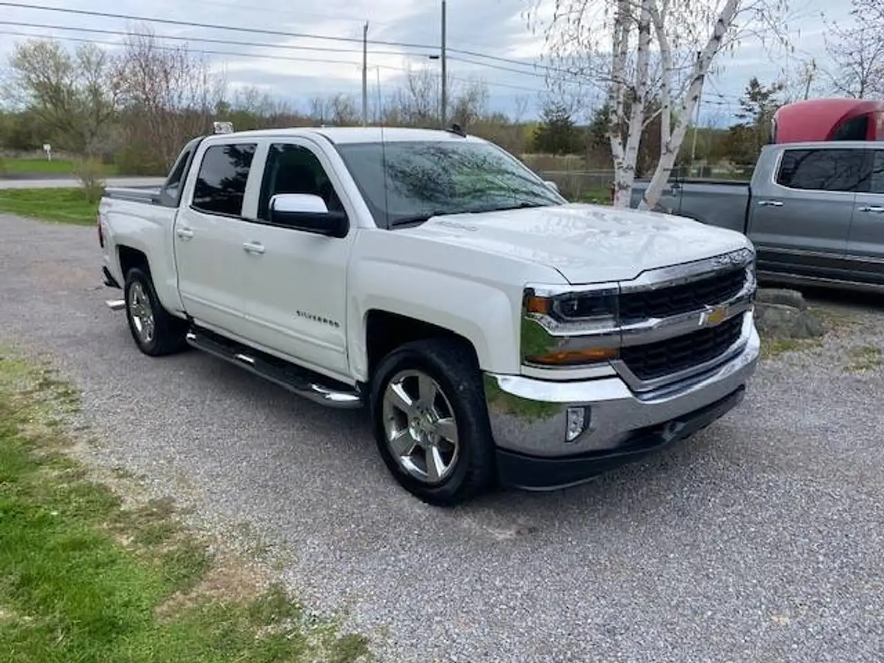 Chevrolet Silverado 1500 снимка Chevrolet Silverado 1500
