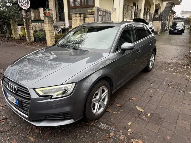 Audi A3 Sedan 30 1.6 tdi Business 116cv s-tronic