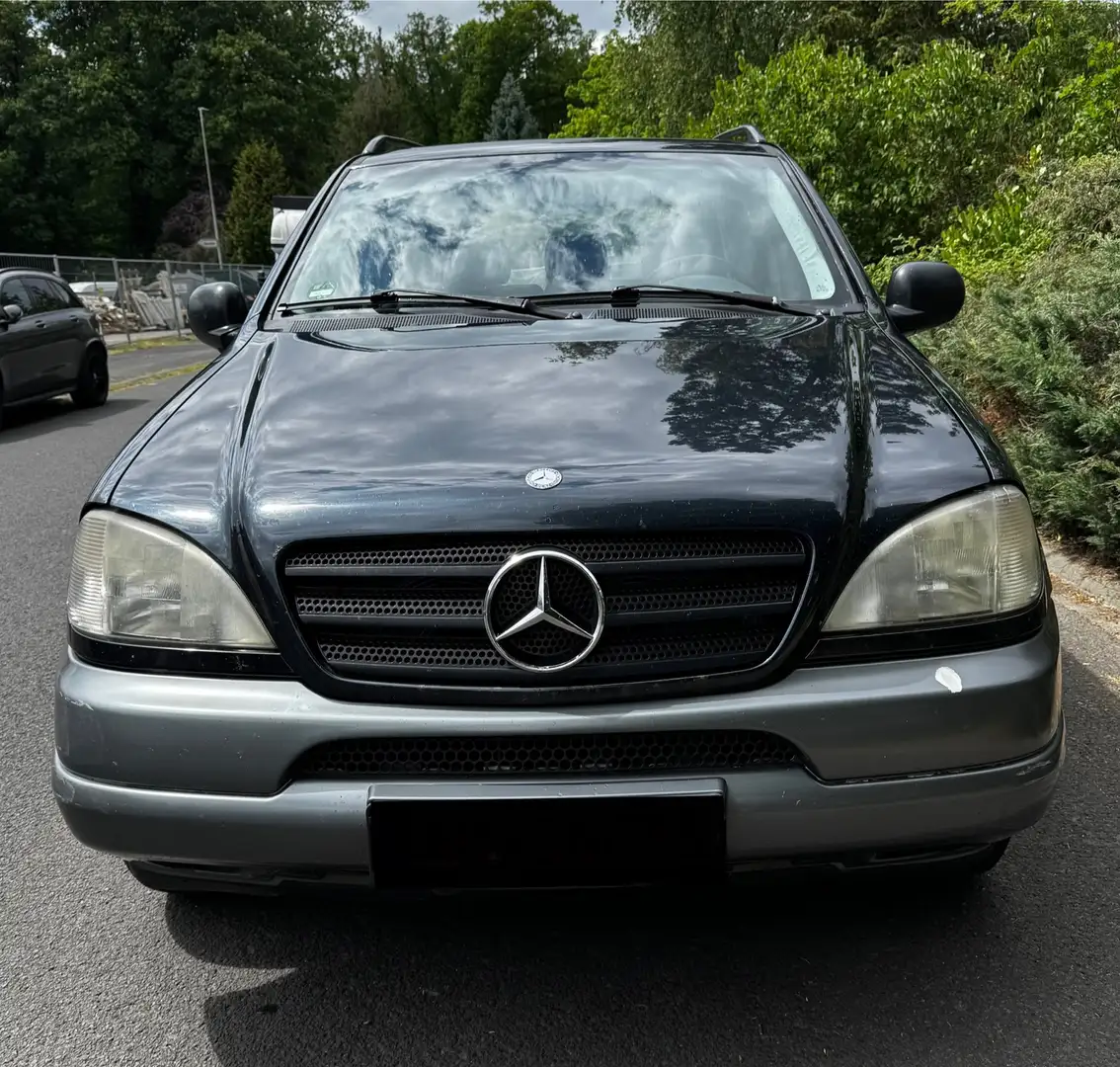 Mercedes-Benz ML 320 ML 320 *Ahk*Shz*Schiebedach*Alu*Bremsen-neu*TOP* Blau - 2