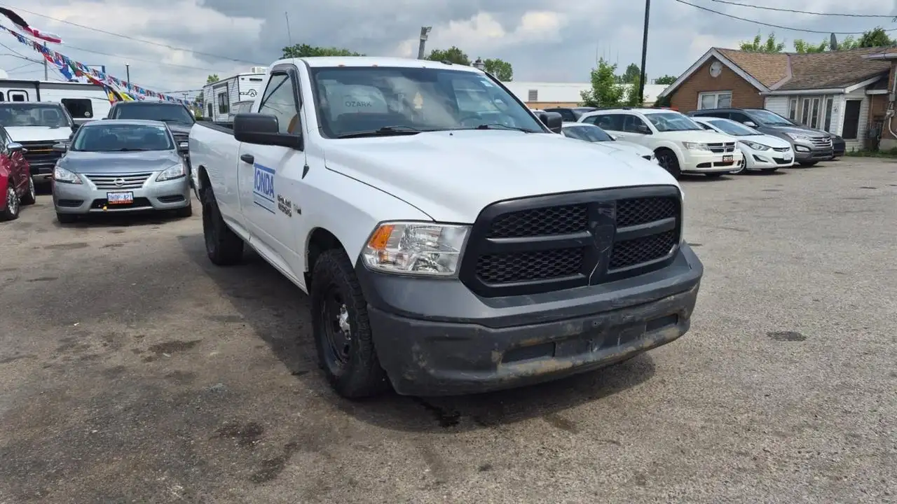 RAM 1500 снимка RAM 1500