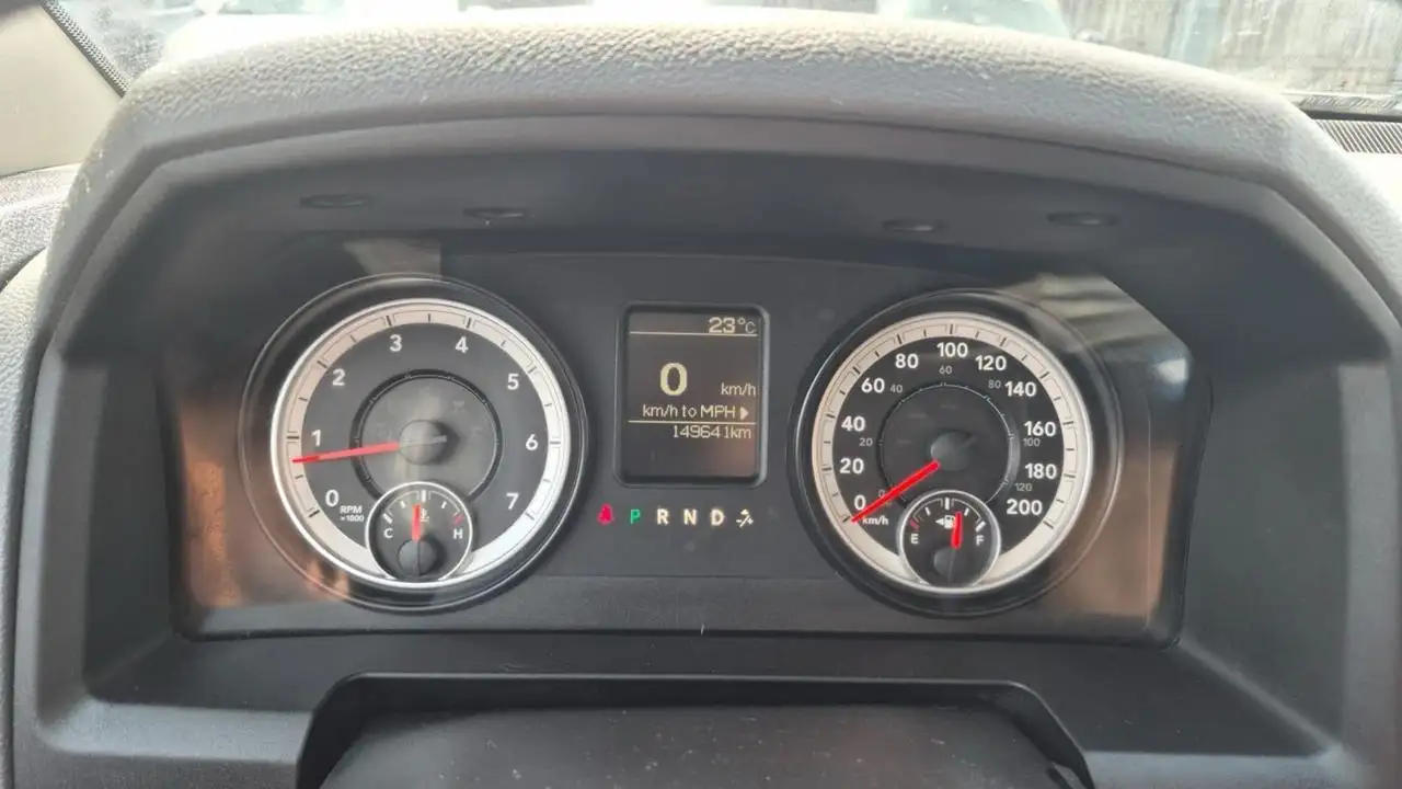 RAM 1500 снимка RAM 1500