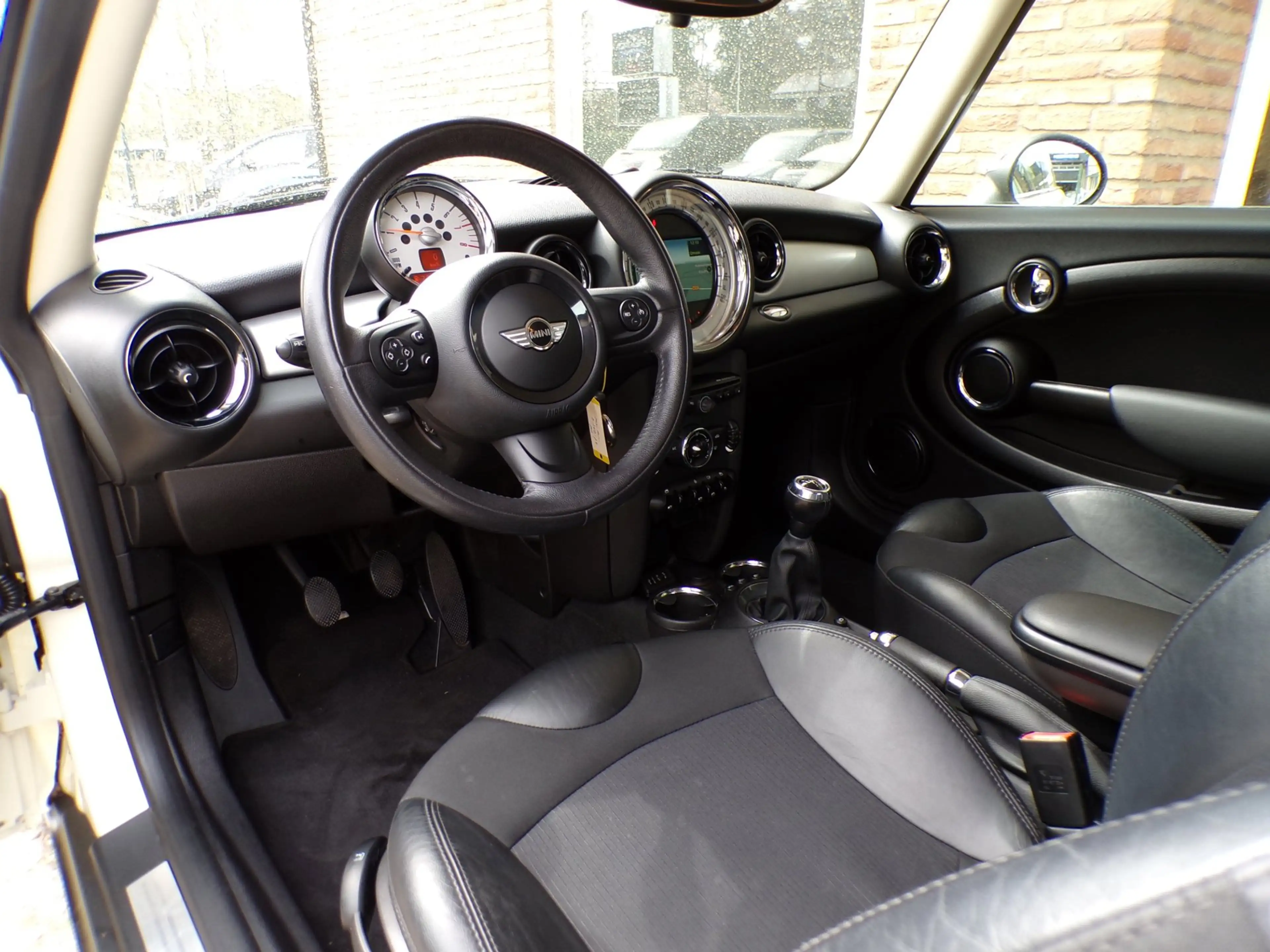 MINI Cooper D Mini 1.6 Pepper — photo 10