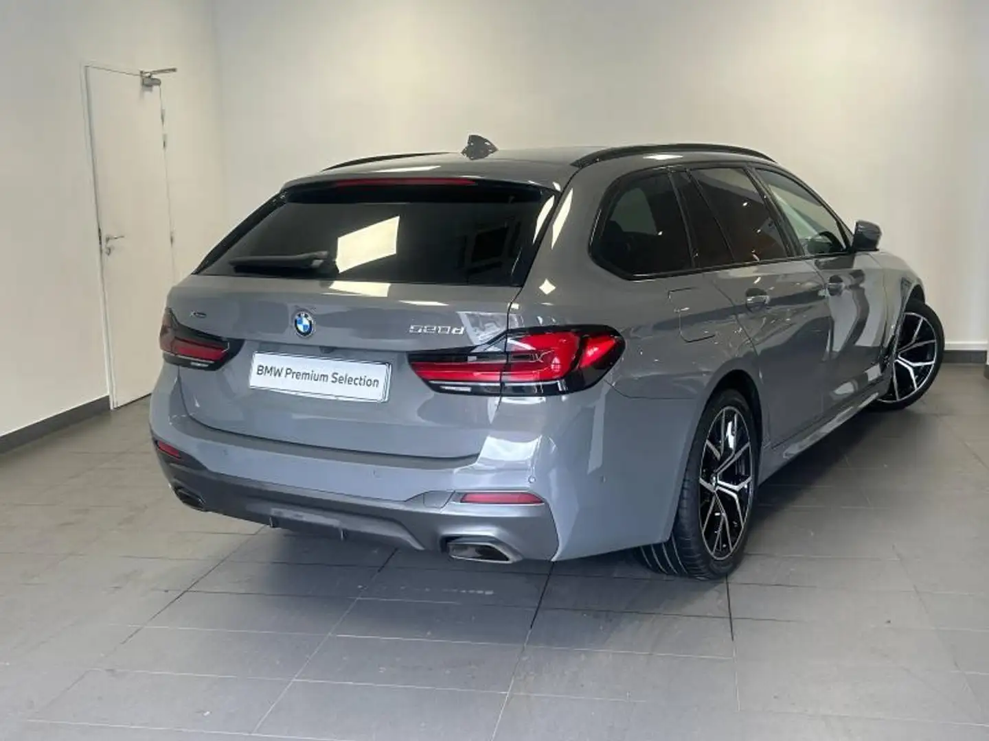 BMW 520 520dA xDrive 190ch M Sport Steptronic Gris - 2