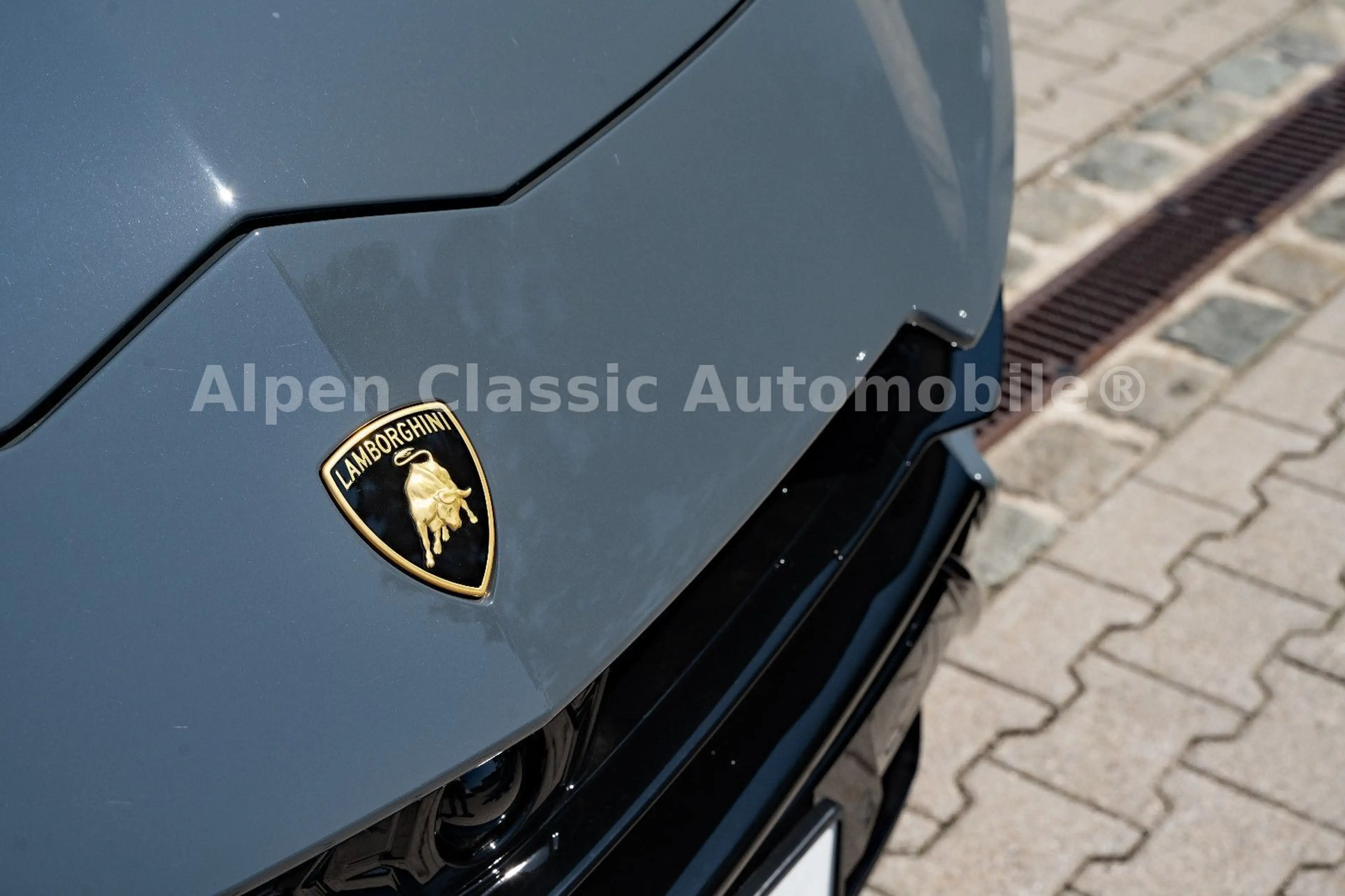 Lamborghini Urus S 4.0 V8 Akrapovic, 23", Garantie — photo 9