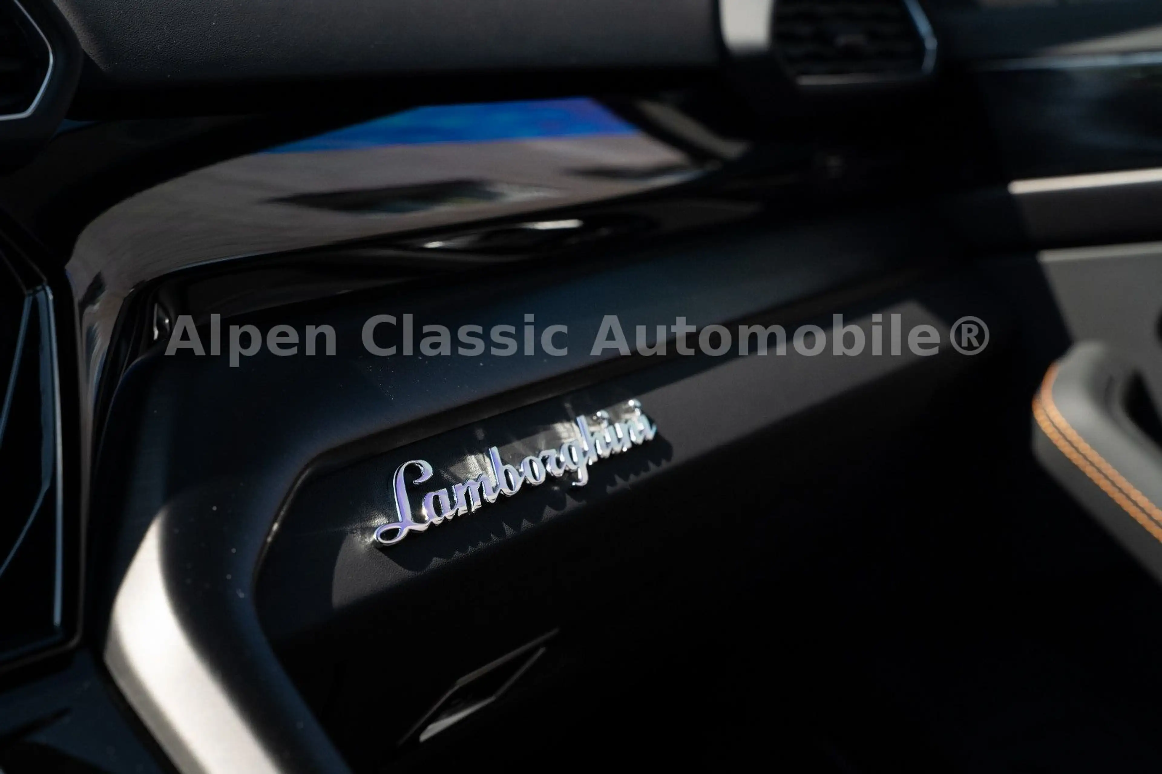 Lamborghini Urus S 4.0 V8 Akrapovic, 23", Garantie — photo 8