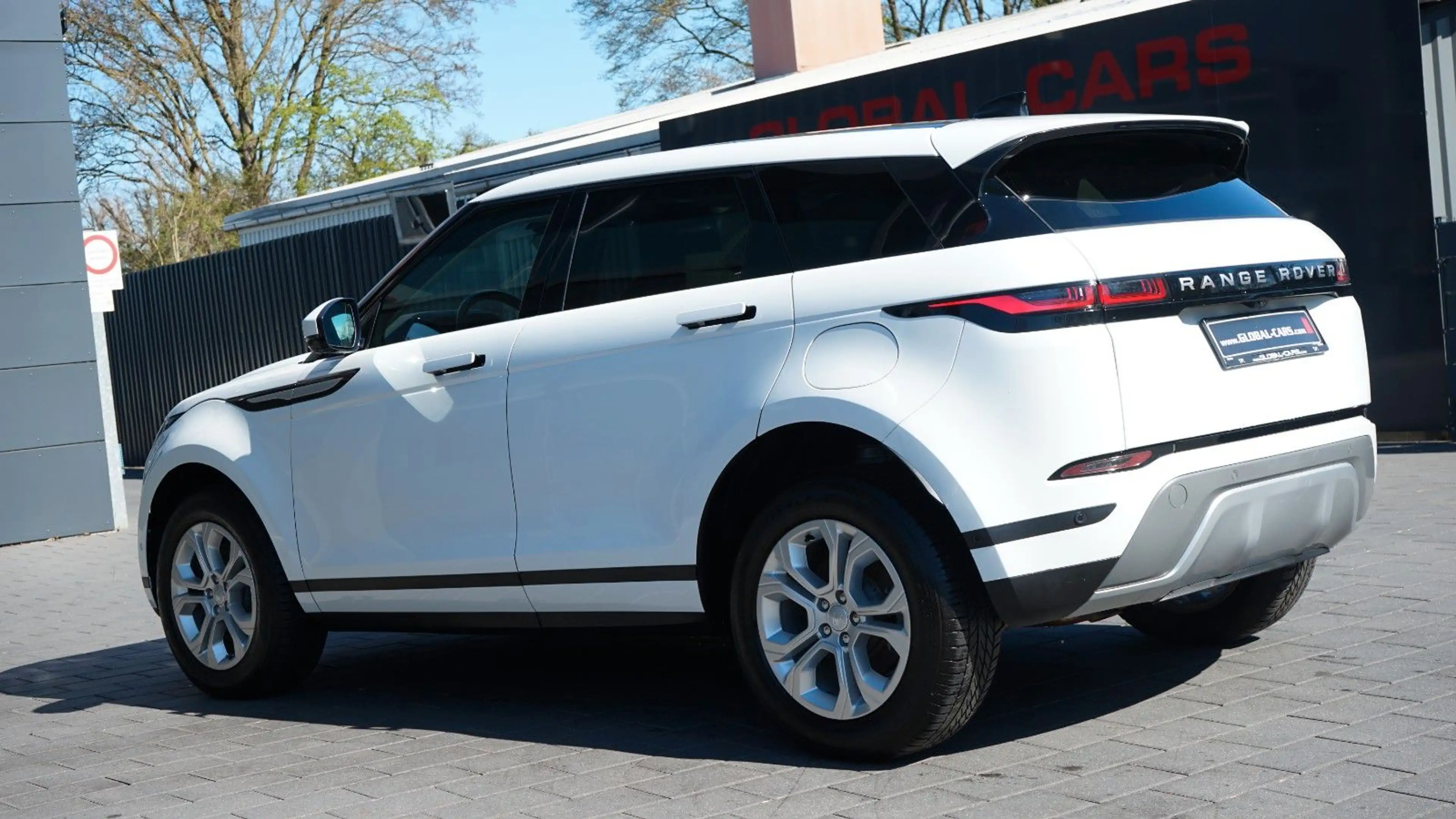 Land Rover Range Rover Evoque EVOQUE P300e S PLUG-IN*PANORAMA*AMBIENTE*DAB — photo 11