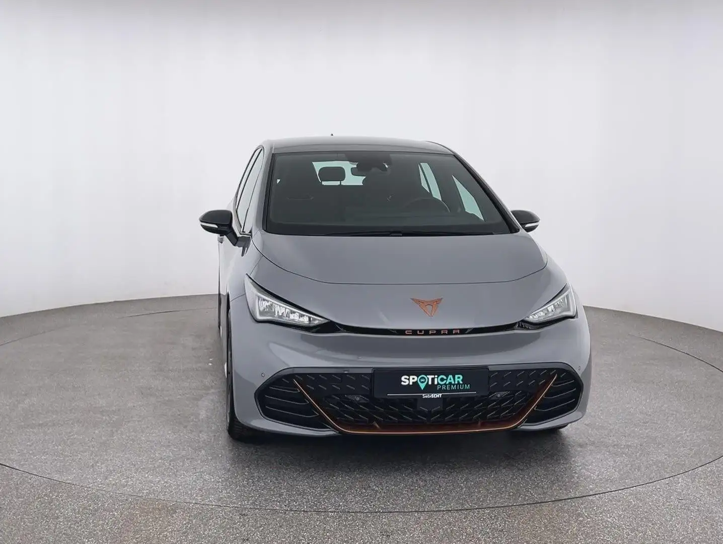 CUPRA Born *NAVI*SHZ*RFK*uvm Grau - 2