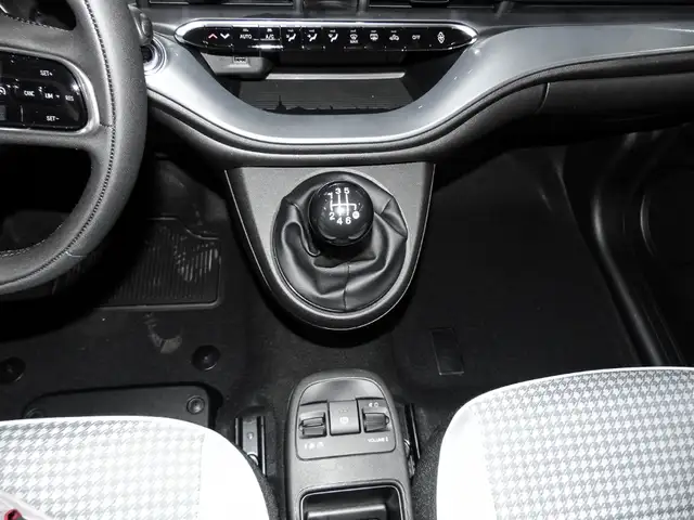Fiat 500c view 8