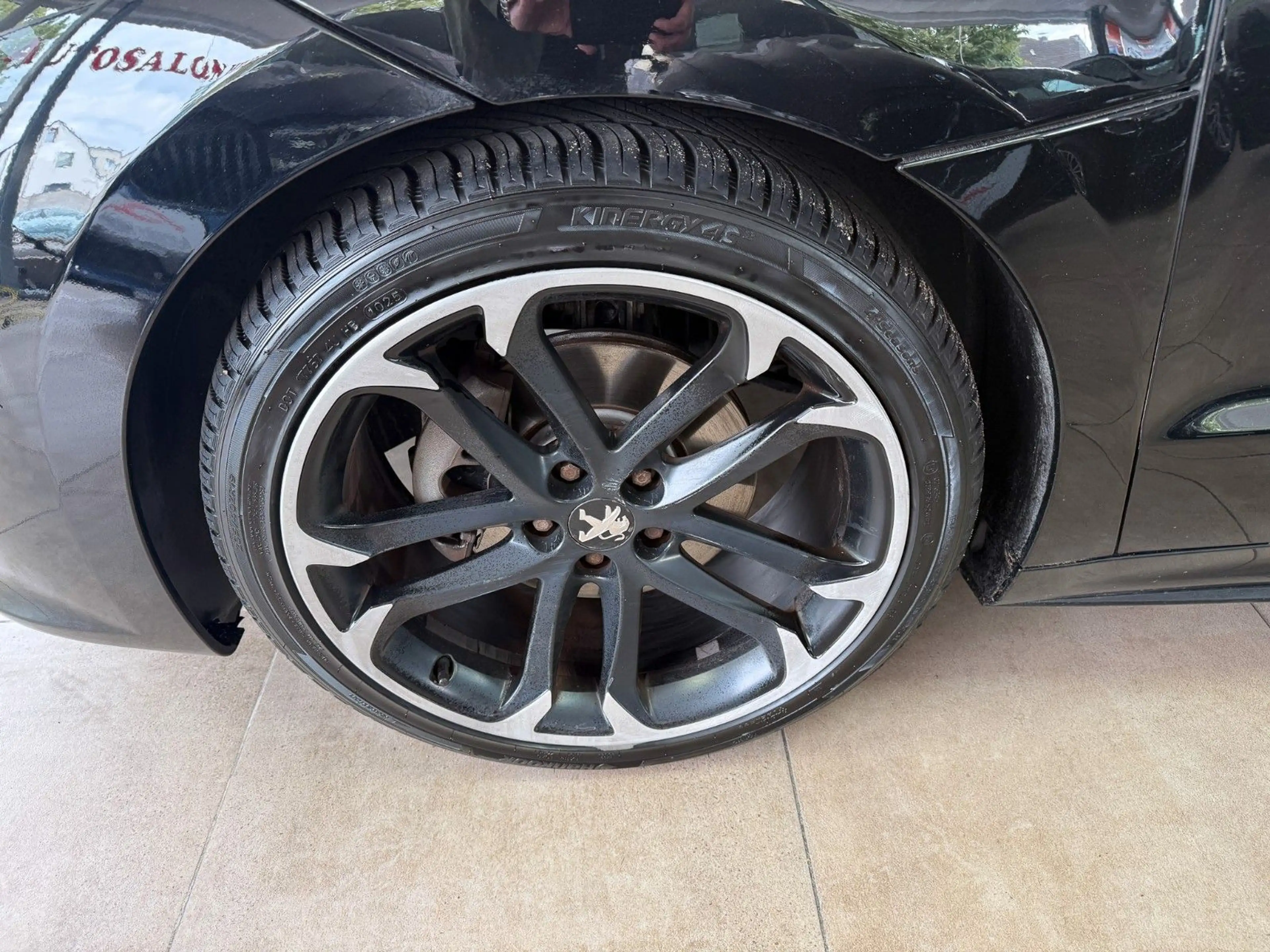 Peugeot RCZ 1.6 THP 155 Leder Komfort-Paket TÜV 1. Hand — photo 15
