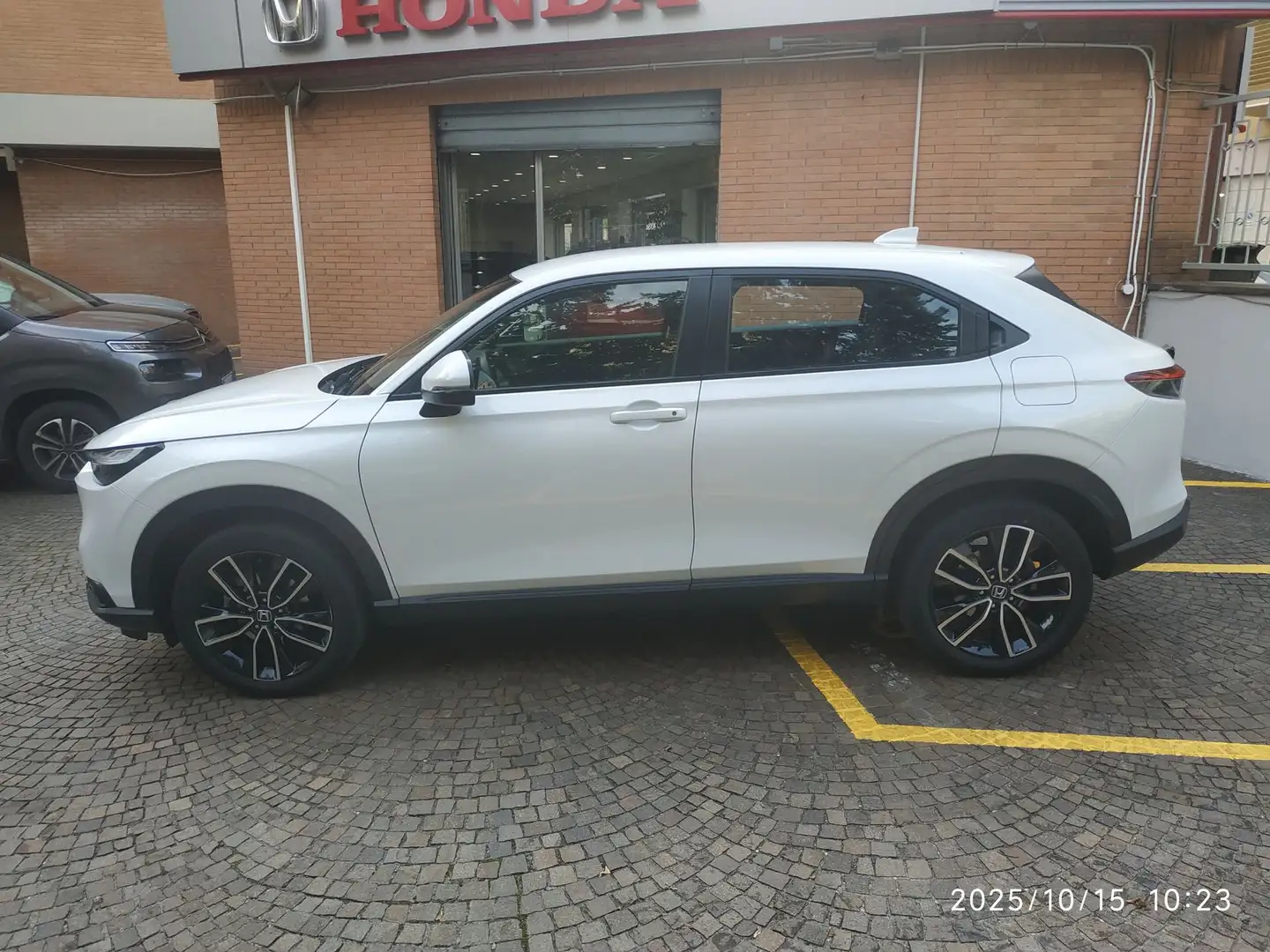 Honda HR-V HR-V 1.5 Hev eCVT Elegance Bianco - 2