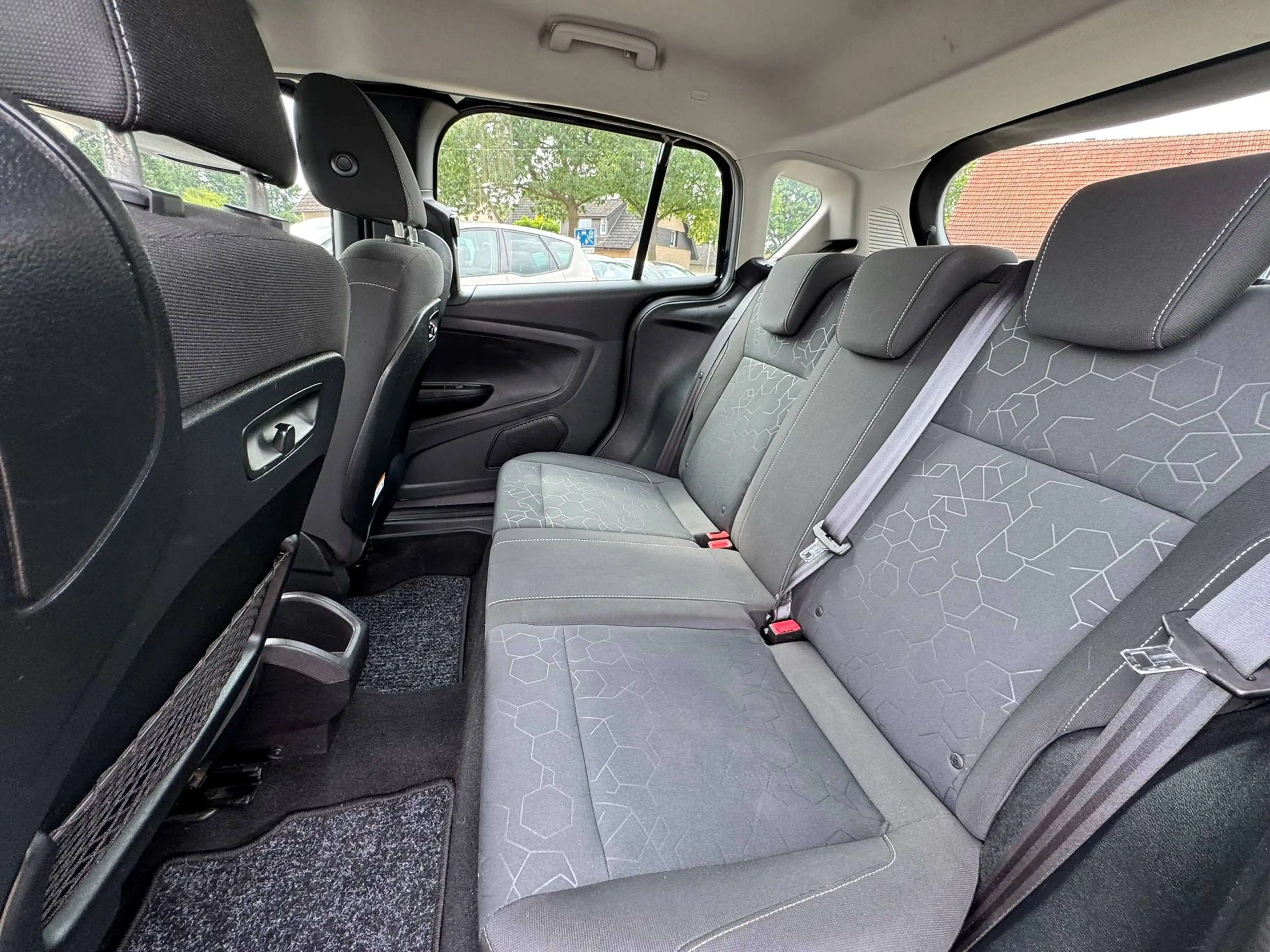 Ford B-Max Trend*Klima*Schiebetür*Top Zustand — photo 8