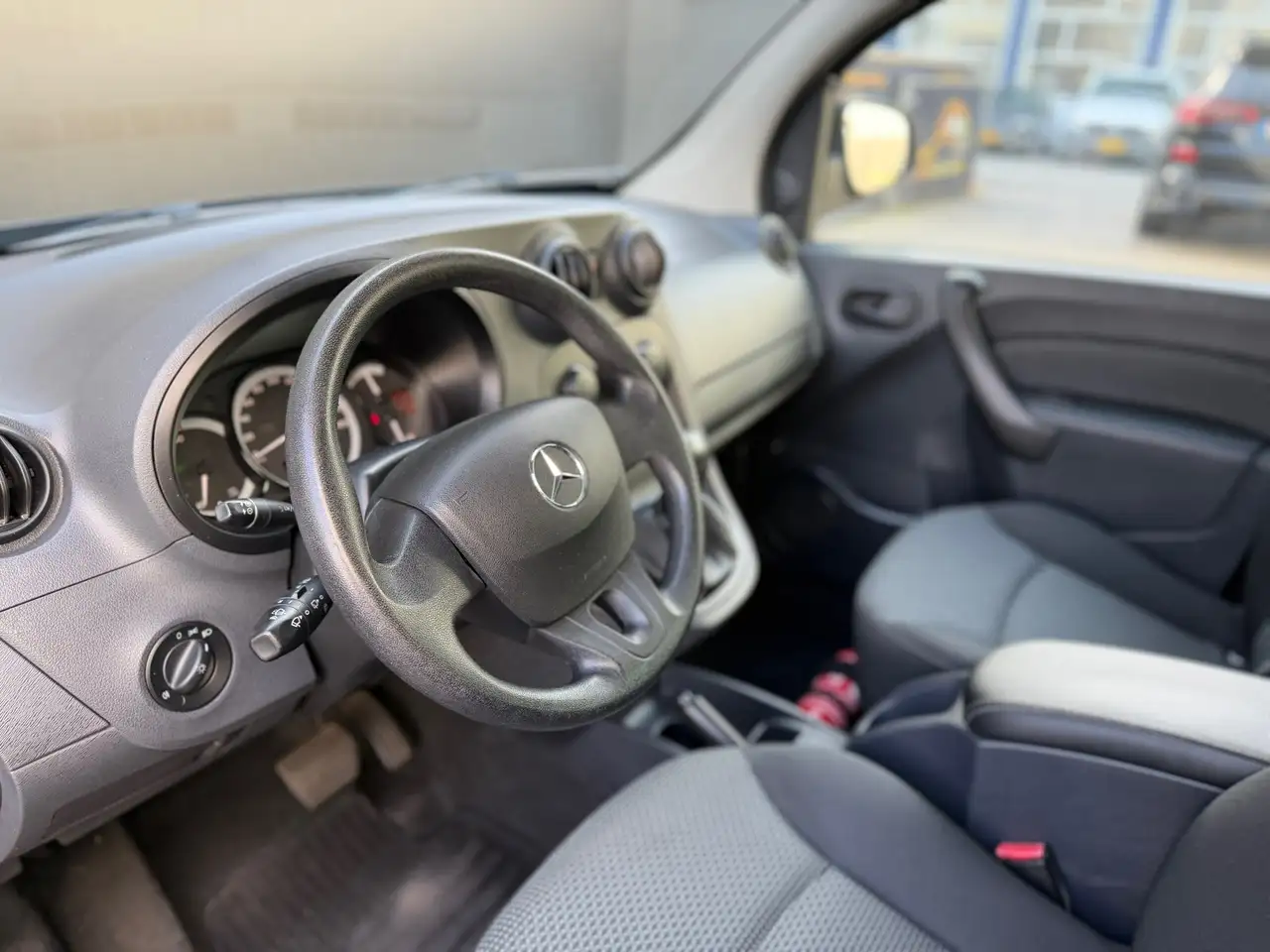 Mercedes-Benz Citan Citan Fourgon — photo 3 sur 42