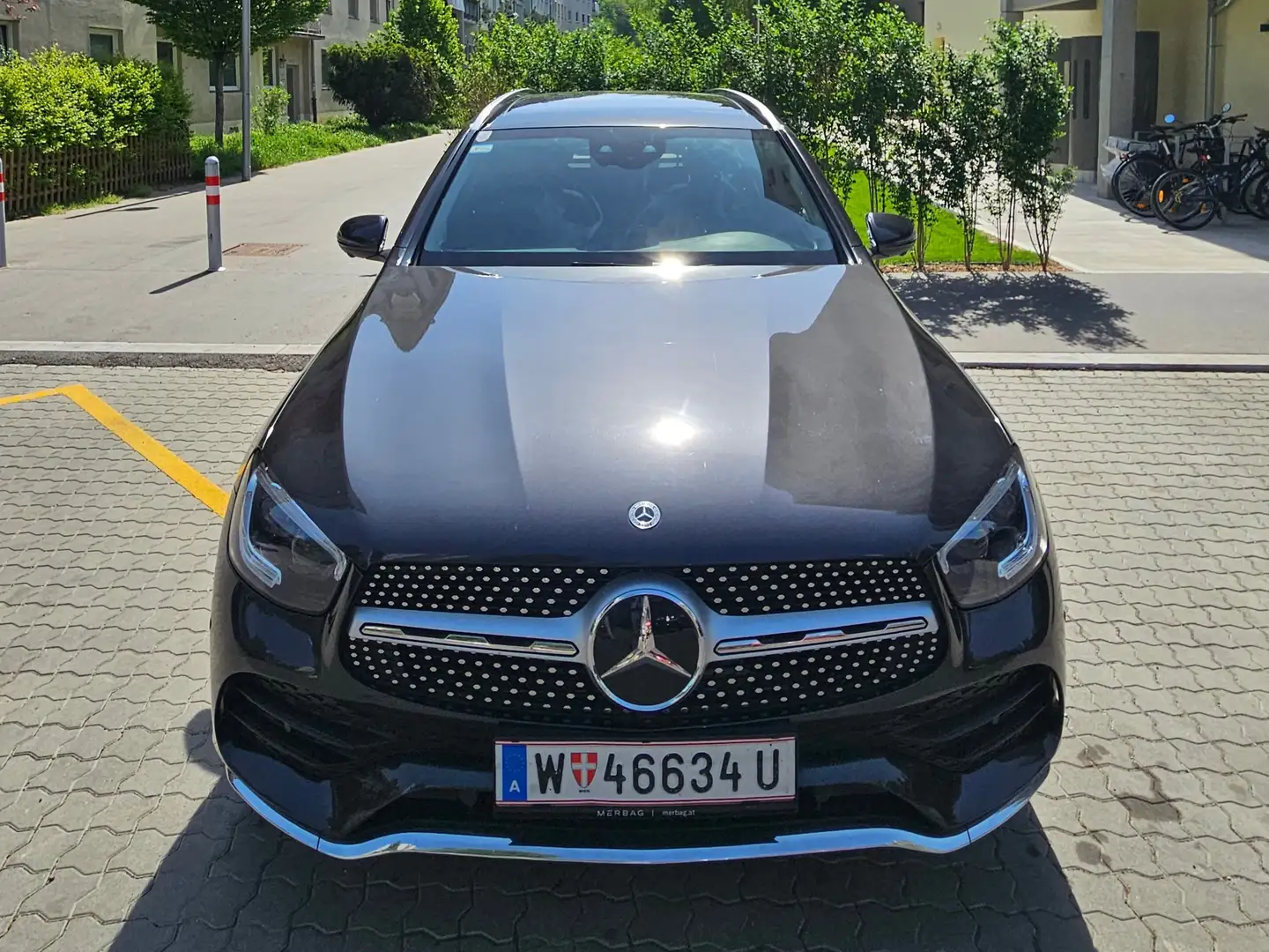 Mercedes-Benz GLC 300 GLC 300 e PHEV 4Matic Grau - 1