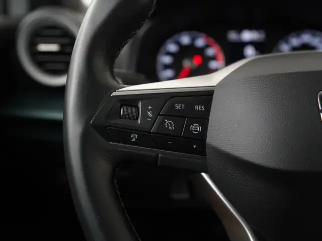 Seat Arona view 8