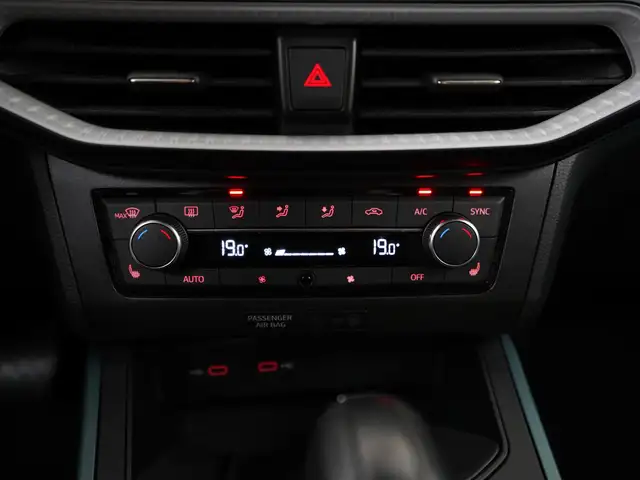 Seat Arona view 12
