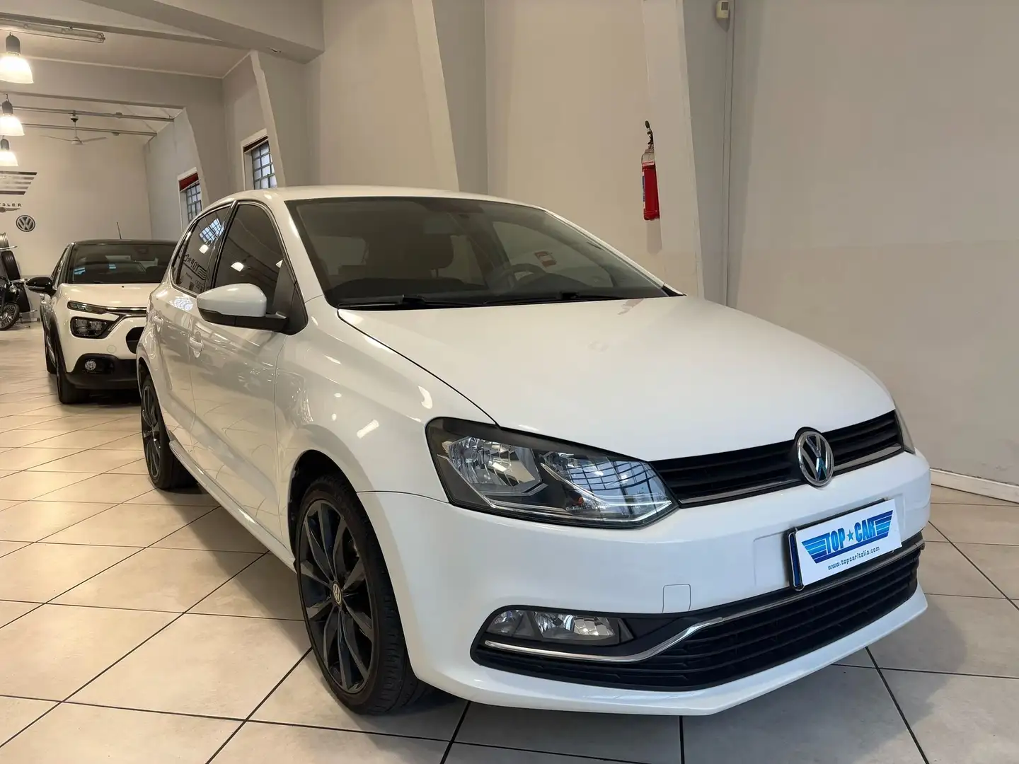 Volkswagen Polo 1.0 MPI 75cv Comfortile 5p Bluetooth NEOPATENTATI Blanco - 2